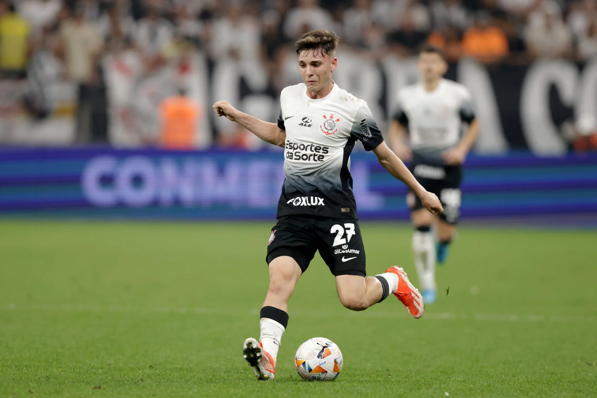 Beşiktaş Transferde Gaza Bastı Breno Bidon Beşiktaş Ile Anlaştı Mı, Son Durum Ne (2)