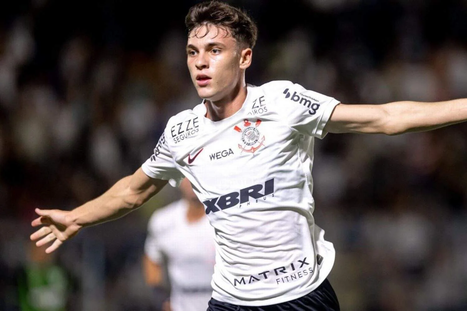 Beşiktaş Transferde Gaza Bastı Breno Bidon Beşiktaş Ile Anlaştı Mı, Son Durum Ne-3
