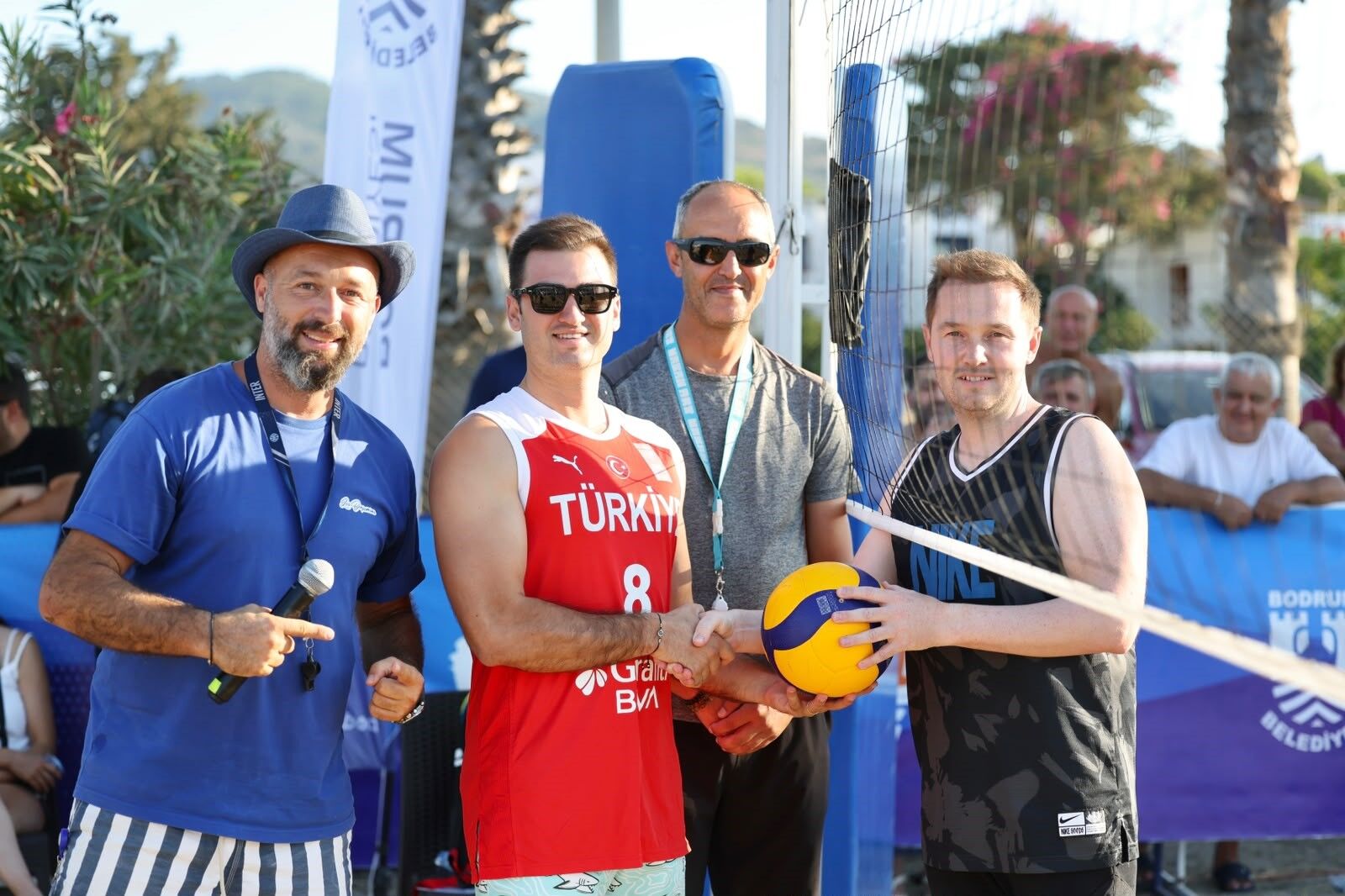 Bodrum'da Plaj Voleybolu Coşkusu Kupalar Sahiplerini Buldu (6)