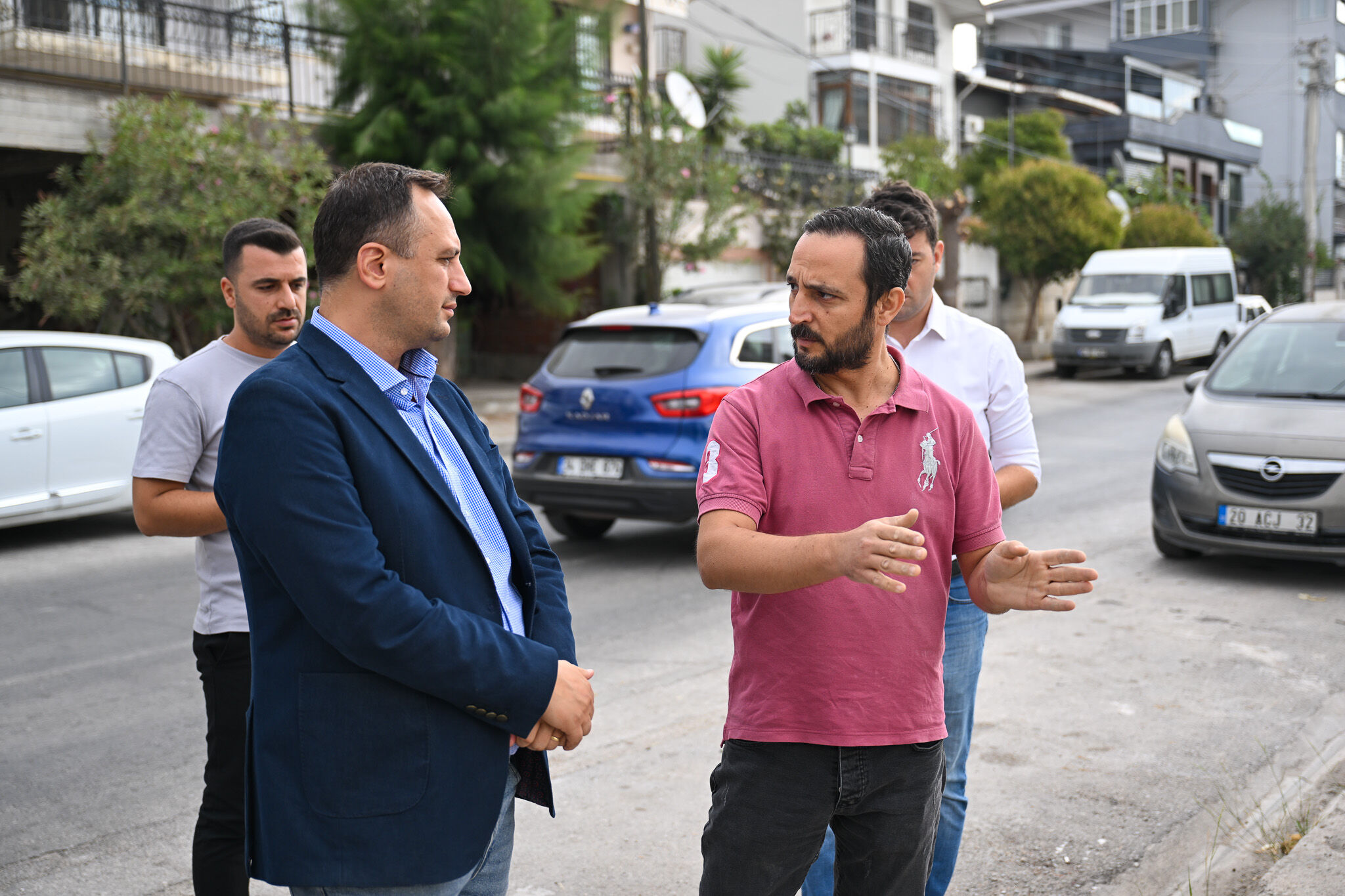 Bornova'da 20 Yıllık Çile Bitiyor Başkan Eşki'den Çifte Merdiven Müjdesi (1)