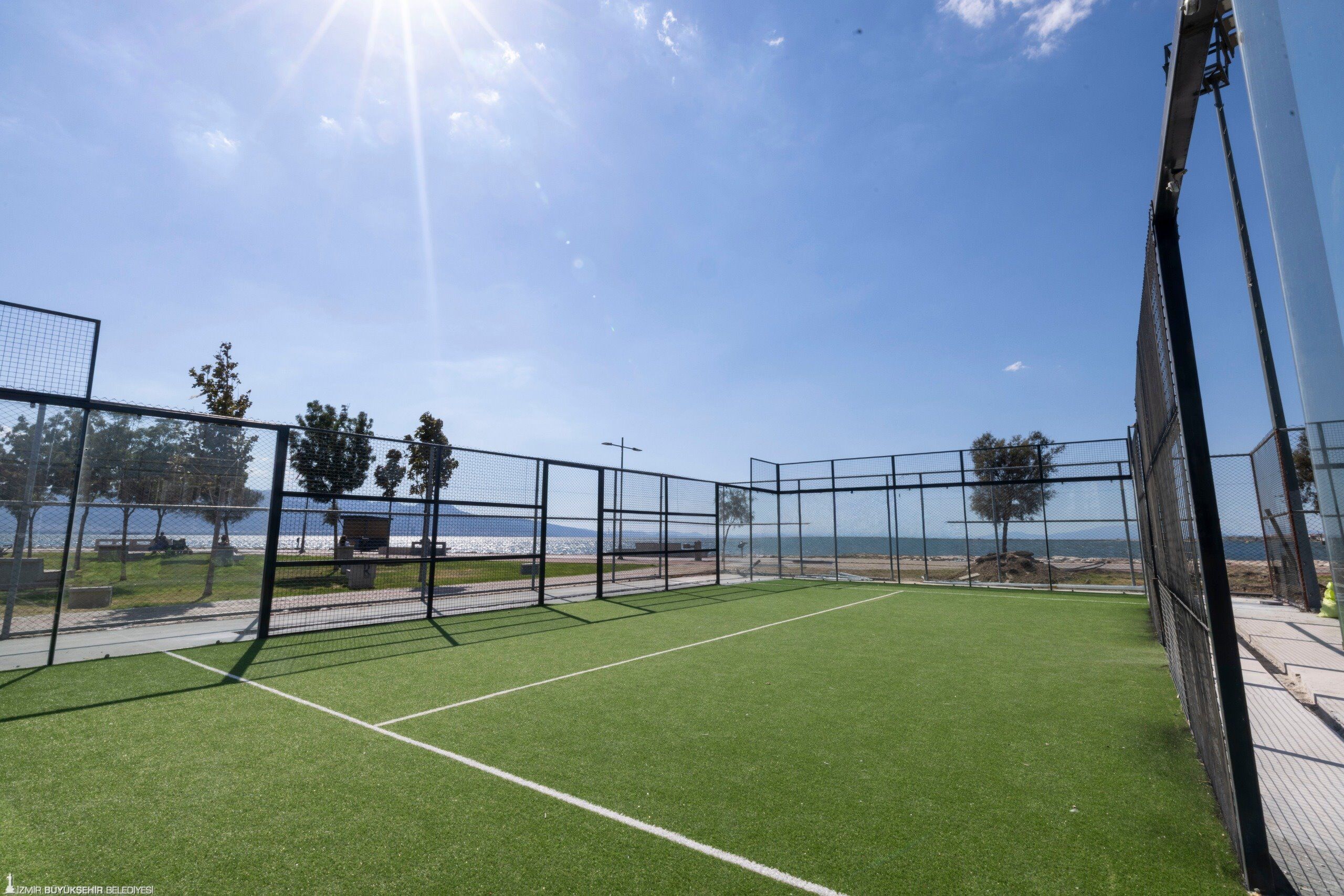 Bostanlı’daki Iki Padel Kortunda Sona Doğru! Açılış Tarihi Belli Oldu (1)