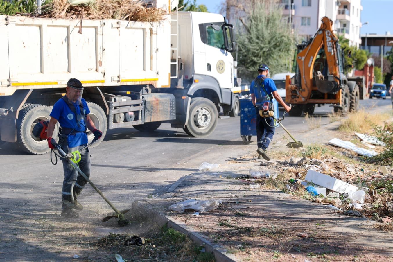 Buca’nın Yenigün Mahallesi’nde Kapsamlı Saha Çalışması (4)