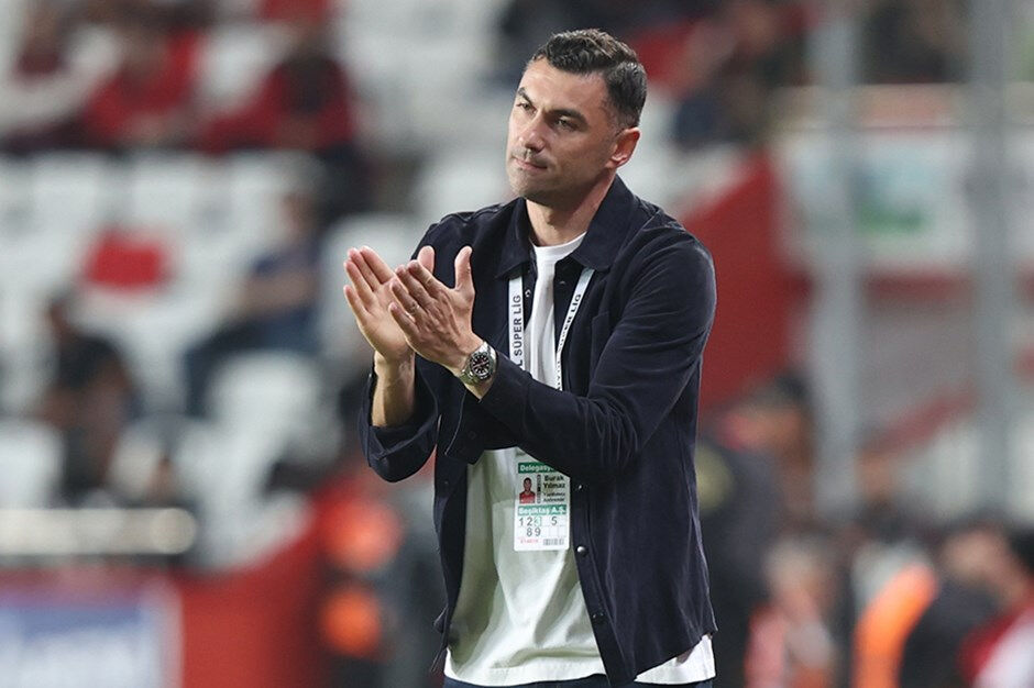 Burak Yılmaz Yeniden Süper Lig’de Burak Yılmaz Hangi Takım Ile Anlaştı (1)