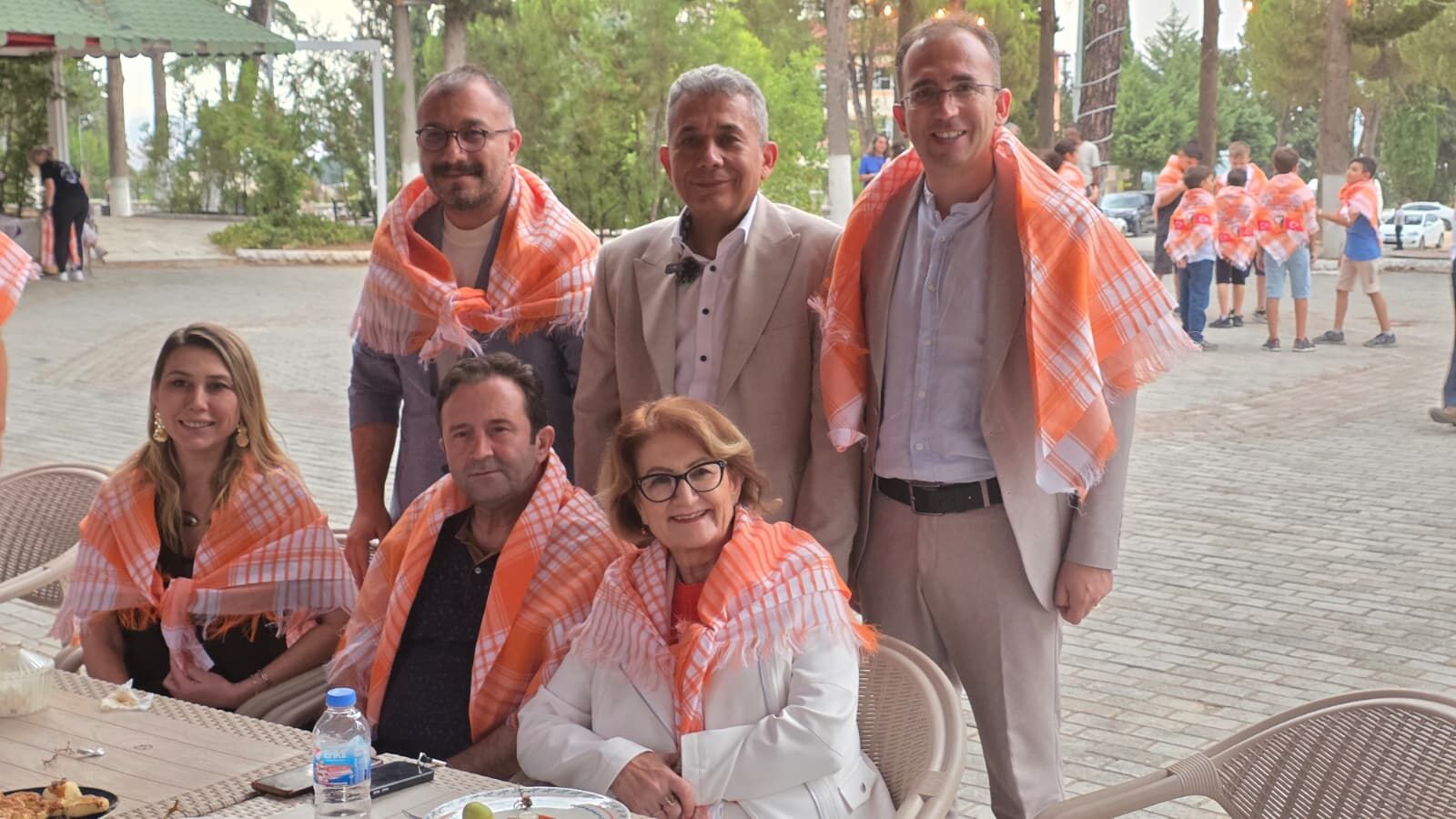 Çal'da Bağbozumu Coşkusu Yağmura Rağmen Çoşku Dinmedi (5)