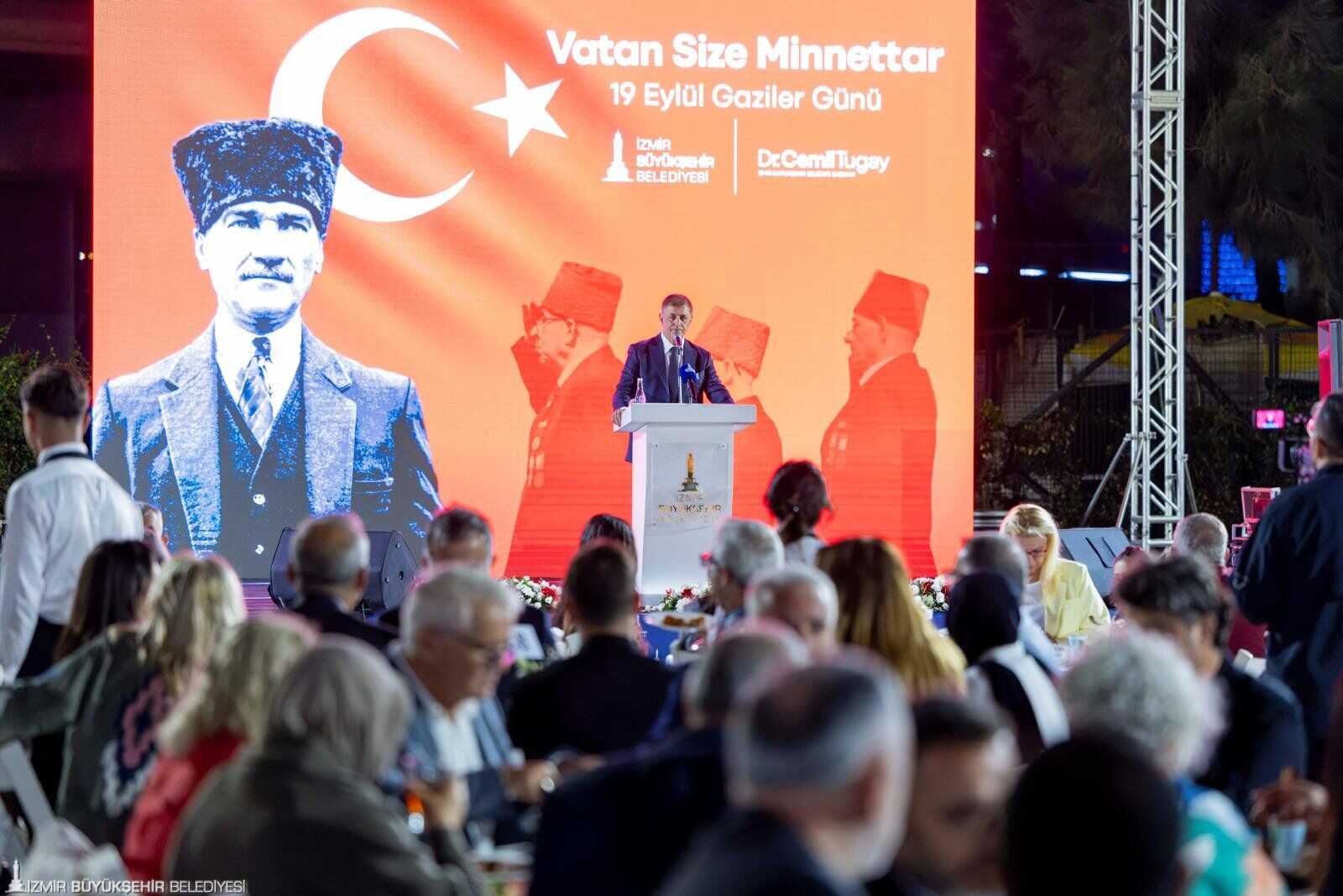 Cemil Tugay, Gaziler Günü Yemeğinde Şehit Yakınları Ve Gazilerle Buluştu (5)
