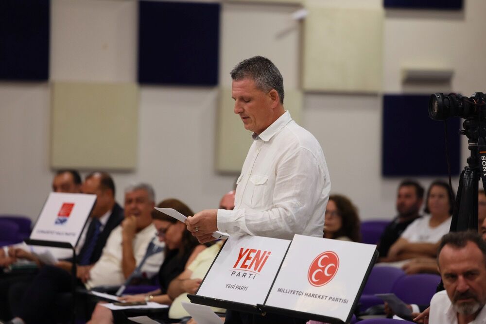 Çeşme Meclisi’nde Dikkat Çeken Kararlar Hayvanlar, Gençler Ve Yaş Almış Vatandaşlar.. (3)