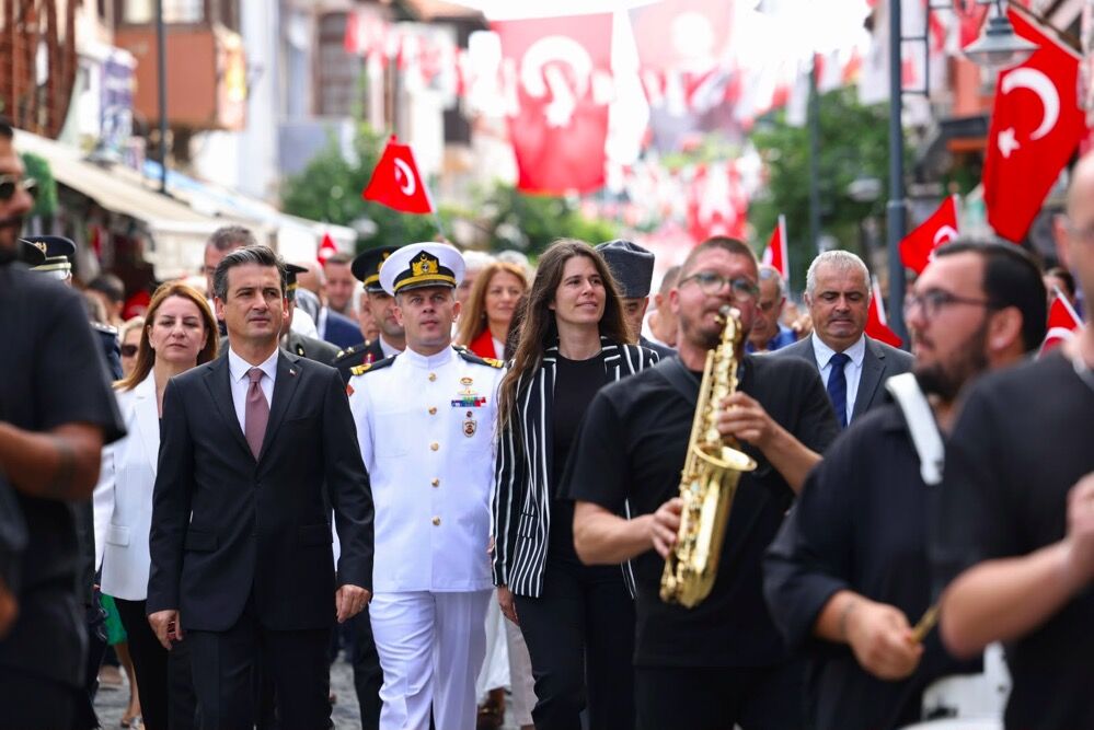 Çeşme’nin kurtuluşunun 104. yılı coşkuyla kutlandı