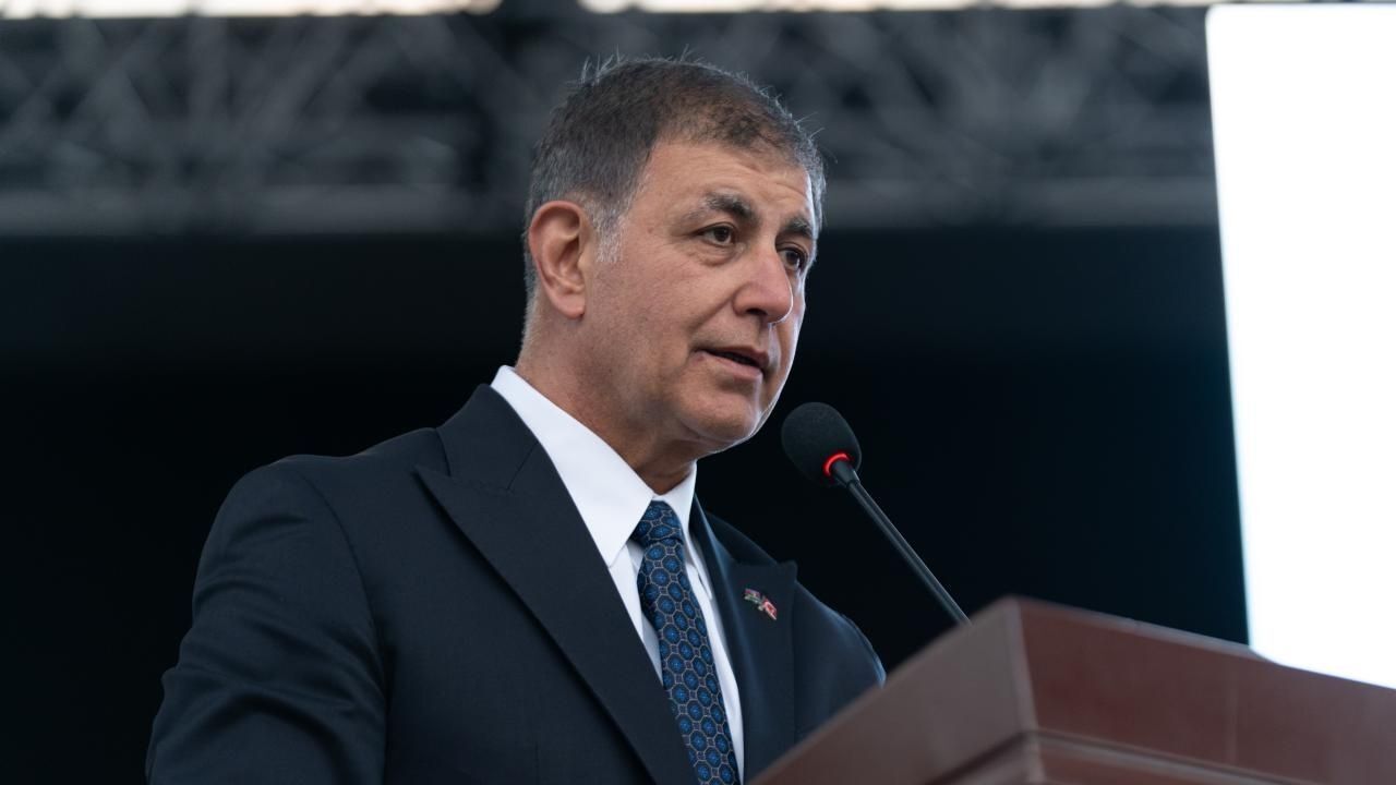 Chp'den Cemil Tugay Açıklaması Siyasi Tutumunun Netleşmesini Bekliyoruz