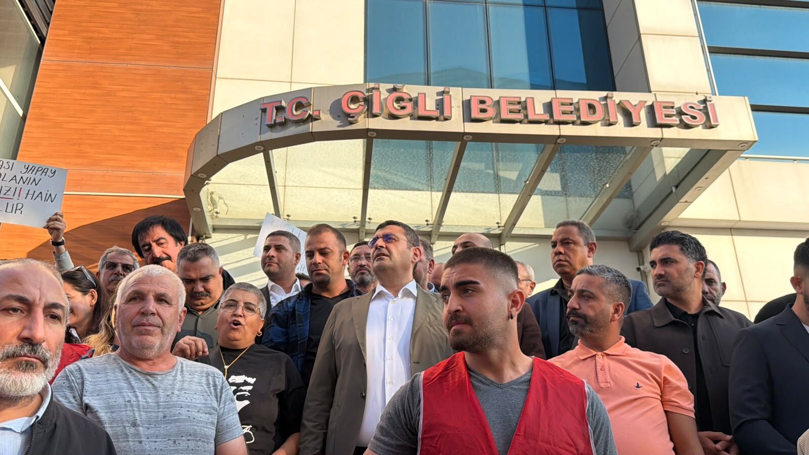 Çiğli'de Transfer Krizi Şakran Ile Ak Parti Arasında Tercih Yapmak Zorunda Kaldı (6)