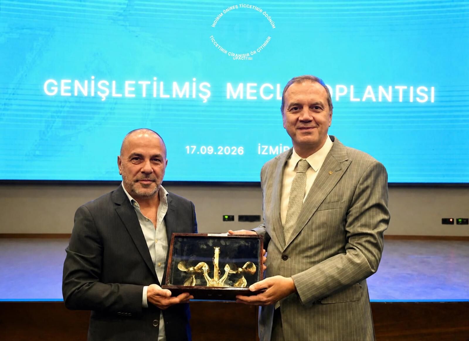 Deniz Ticaretinde Bir Devir Kapanıyor Tamer Kıran’dan İzmir’e Veda Ziyareti (4)