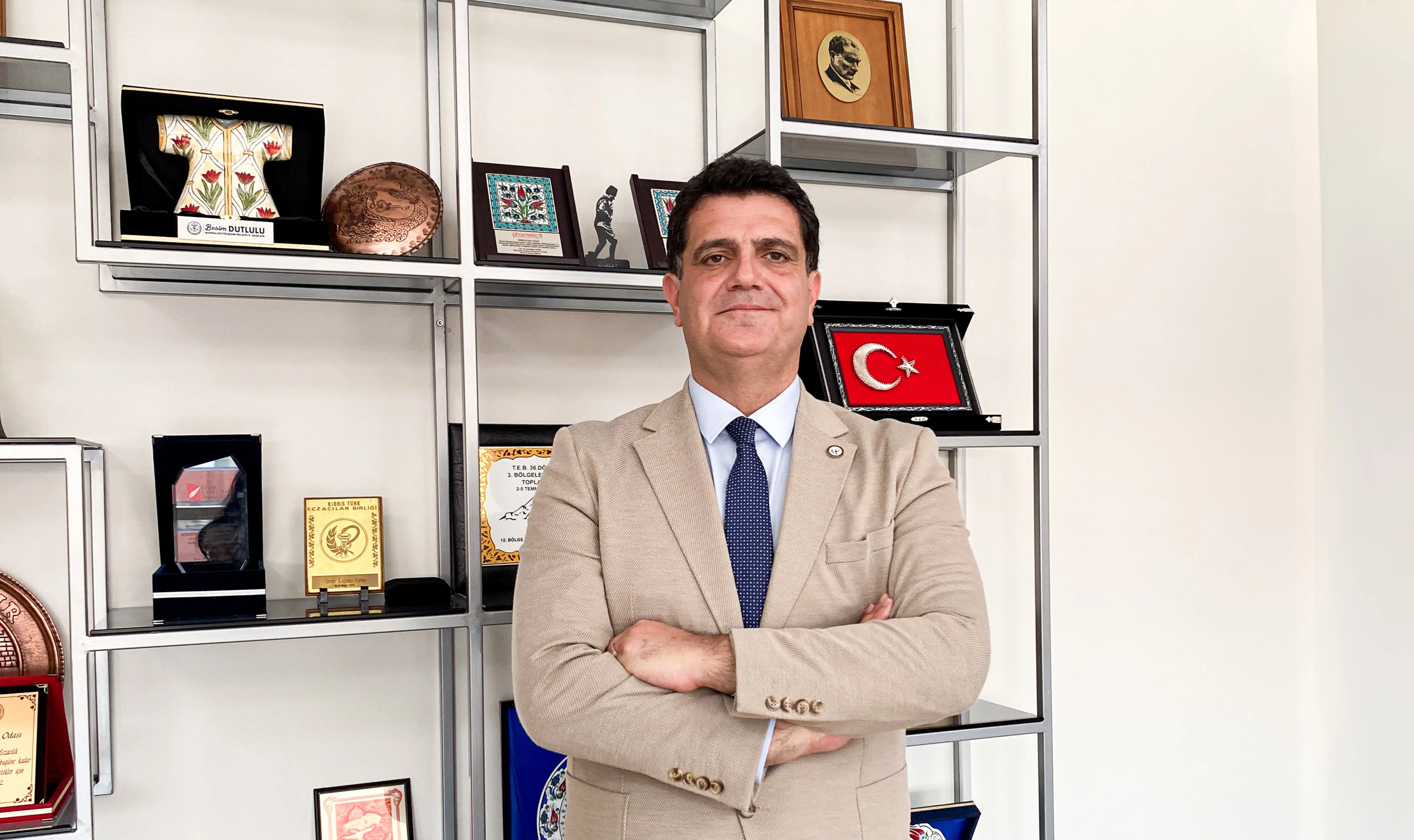 Eczacılardan Reçetesiz Ürün Uyarısı Risk Vatandaşa Yükleniyor! (2)