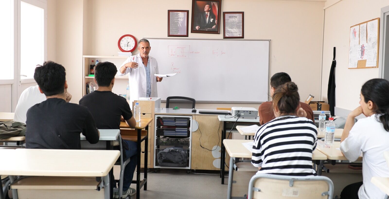 Eğitime Anaokulundan Üniversiteye Kadar Her Alanda Destek! (6)
