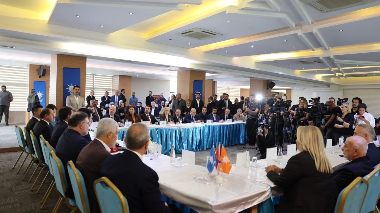 Eyyüp Kadir İnan’dan 2028 Çıkışı4