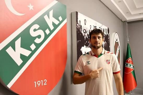 Fatih Taşdelen 2.5 Yıl Sonra Yeniden Formasına Kavuşuyor Karşıyaka Gaziemirspor Maçında Oynayacak Mı (1)