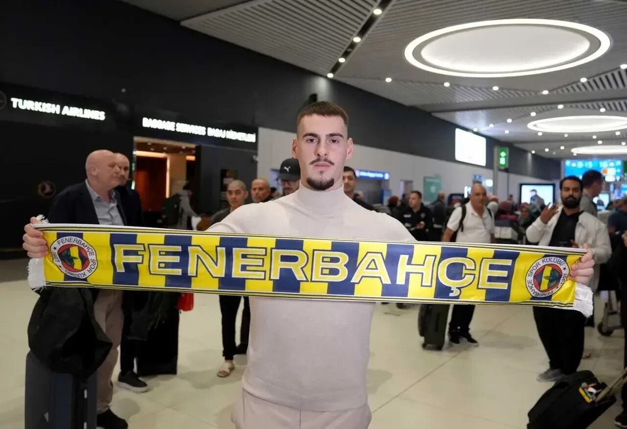 Fenerbahcede Kritik Saatler Tffnin 4 Kontenjani Icin Surpriz Hamle 3357464 202609041037 3