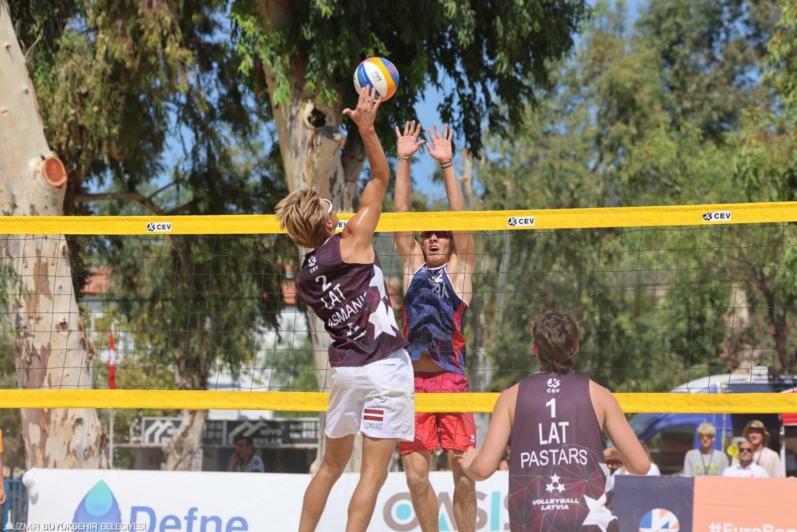 Foça'da Son Viraj Avrupa Plaj Voleybolu Şampiyonası’nda Final Günü (1)-1