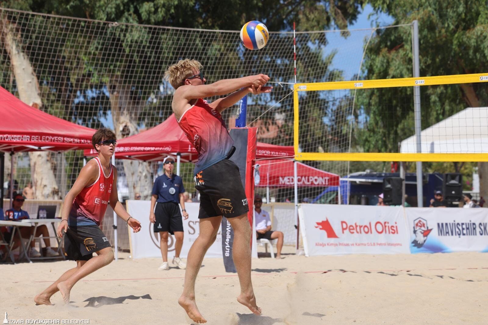 Foça'da Son Viraj Avrupa Plaj Voleybolu Şampiyonası’nda Final Günü (3)