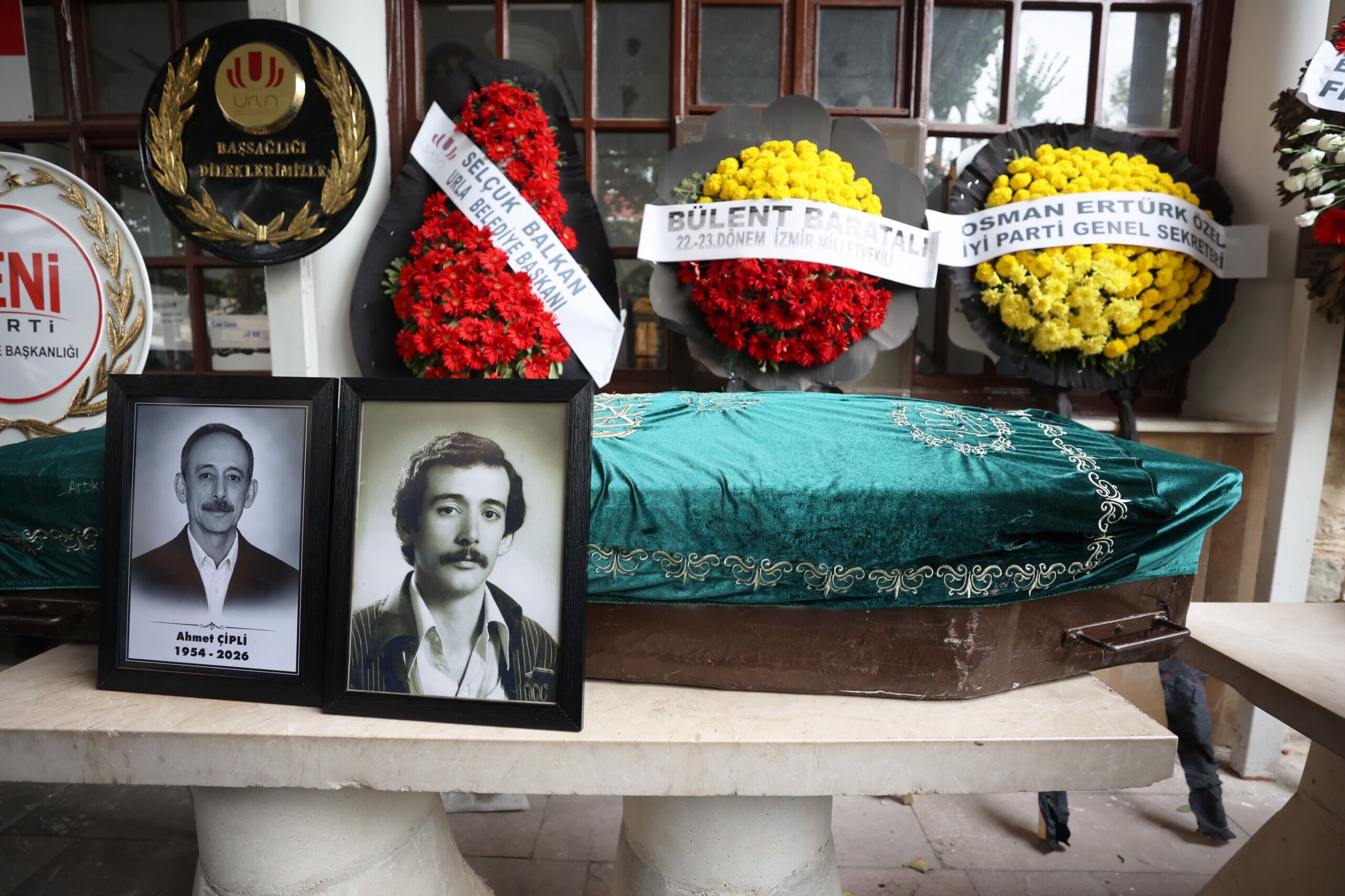 Gazeteci Ahmet Çipli Son Yolculuğuna Uğurlandı (3)