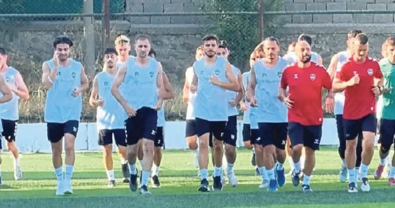 Gaziemir Spor Siftahı Farklı Yaptı Denizli İdmanyurdu'na Gol Yağmuru (2)-1