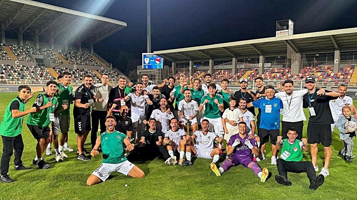 Gaziemir Spor siftahı farklı yaptı: Denizli İdmanyurdu'na gol yağmuru