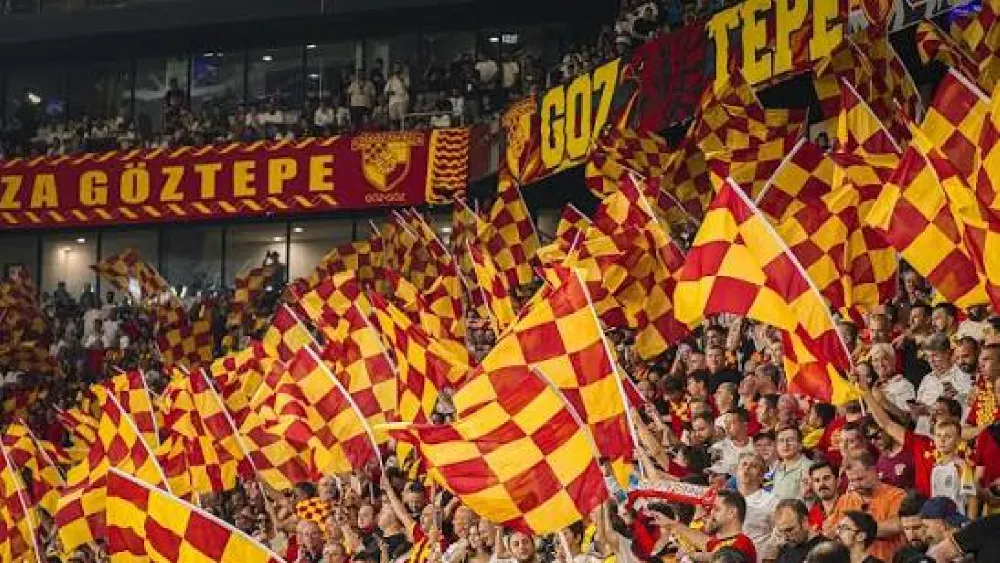 Göztepe Taraftarından Gaziantep Fk Maçında Protesto Taraftarlar Ilk 5 Dakika Tribünleri Boş Bırakacak-3