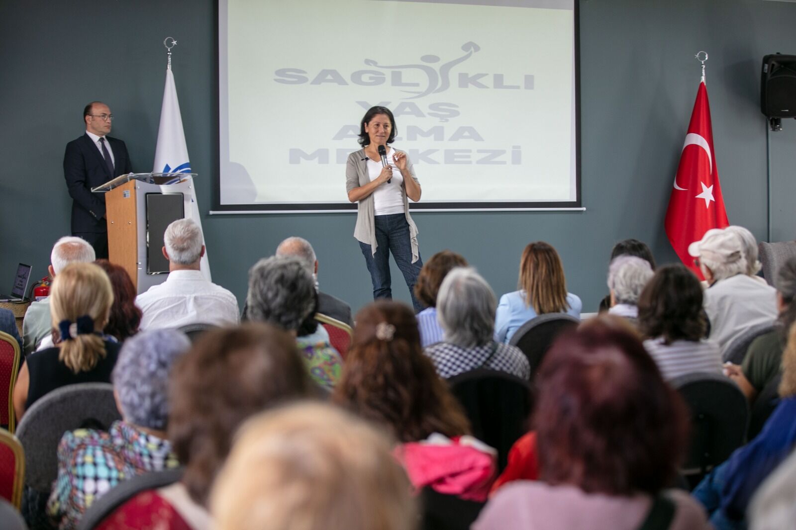 Güzelbahçe’de Sağlıklı Yaş Alma Merkezi Yeni Döneme Başladı (2)