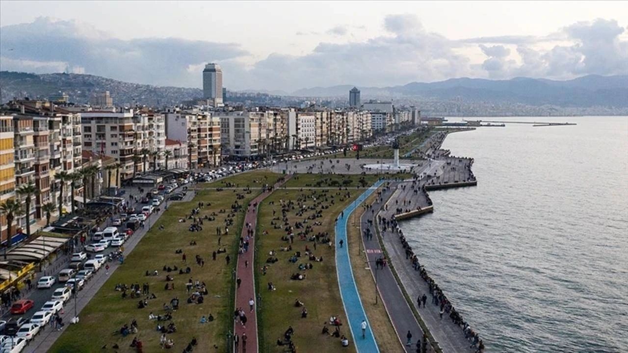 Herkes Memleketine Dönerse İzmir'in Nüfusu Ne Kadar Olur1