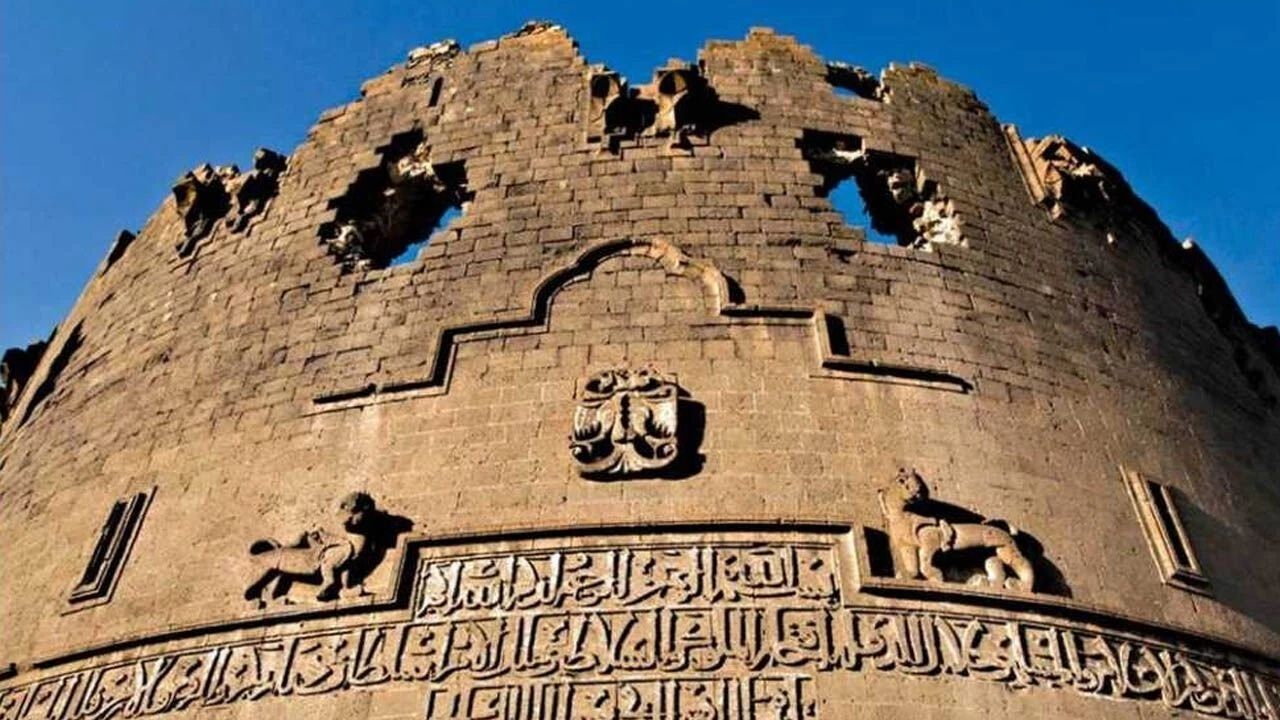 İslam Sanatları Ve Türk Kültürü