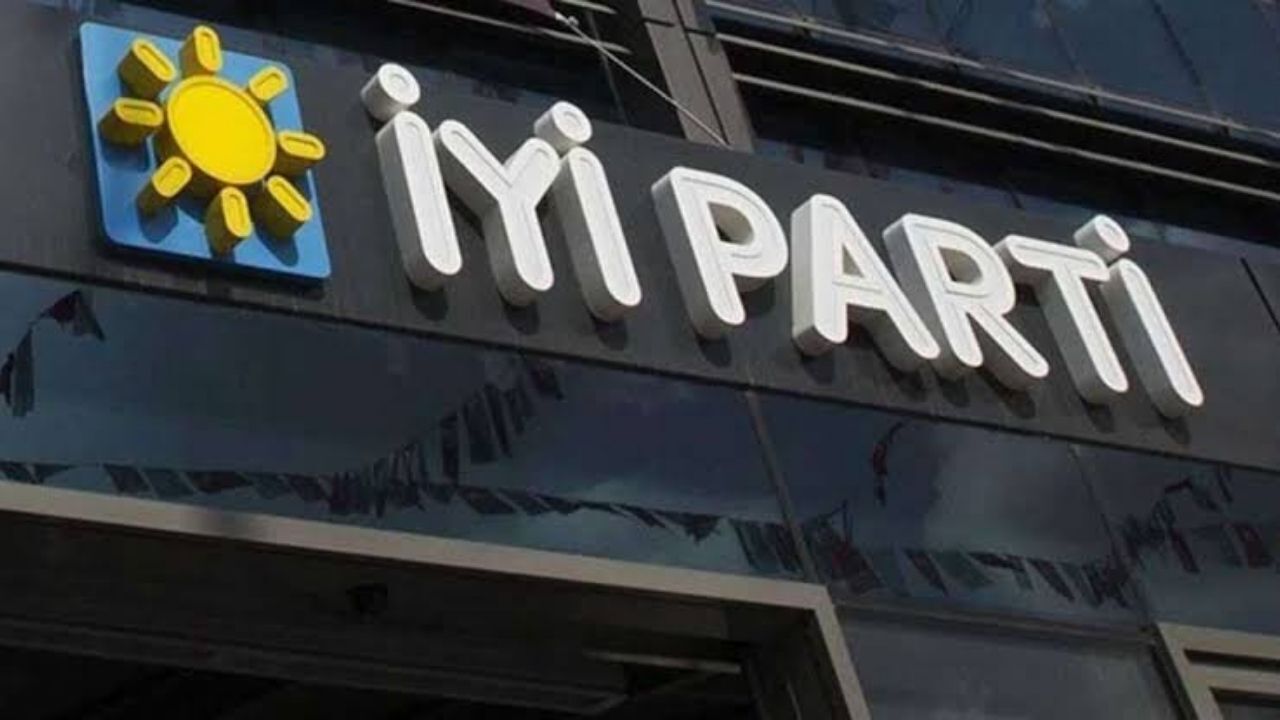 İYİ Parti İzmir İl Başkanına saldırı: Dimdik durmaya devam edeceğiz