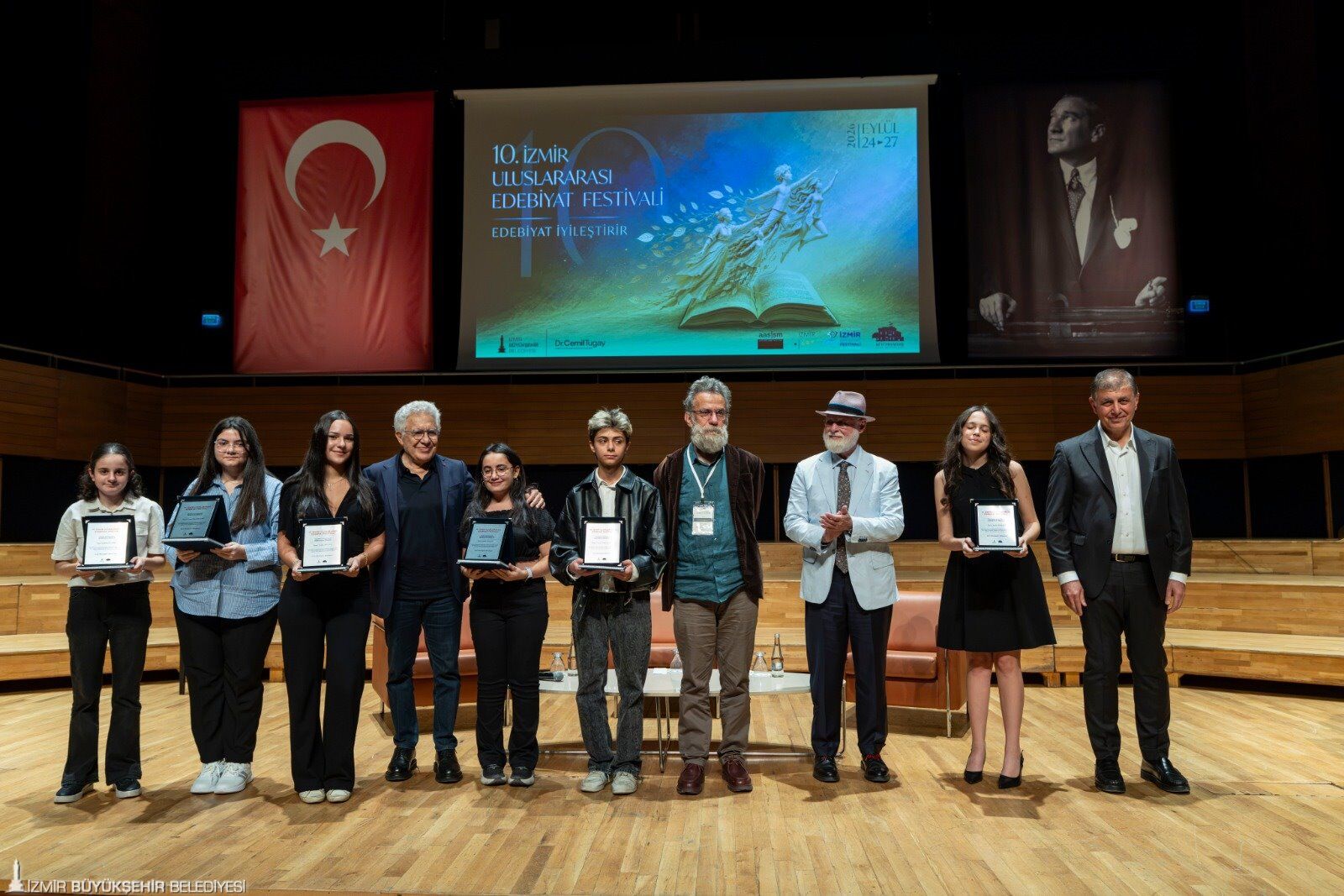 İzmir Edebiyat Festivali’nde Dört Gün Sanat Buluşması (1)