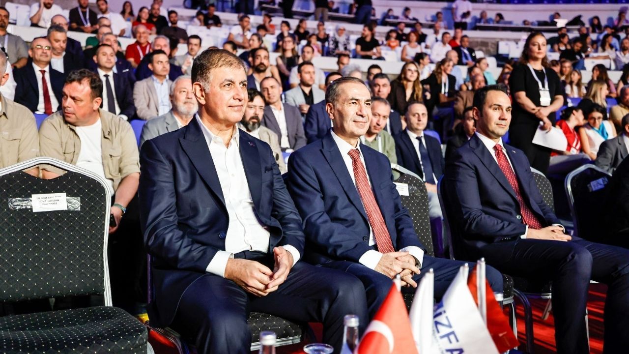 İzmir Enternasyonal Fuarı Açıldı2