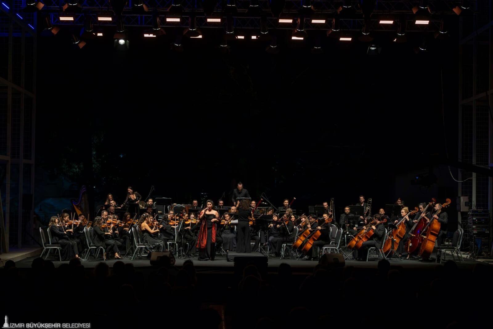 İzmir Oda Orkestrası Yeni Sezona Alkışlarla Başladı (5)