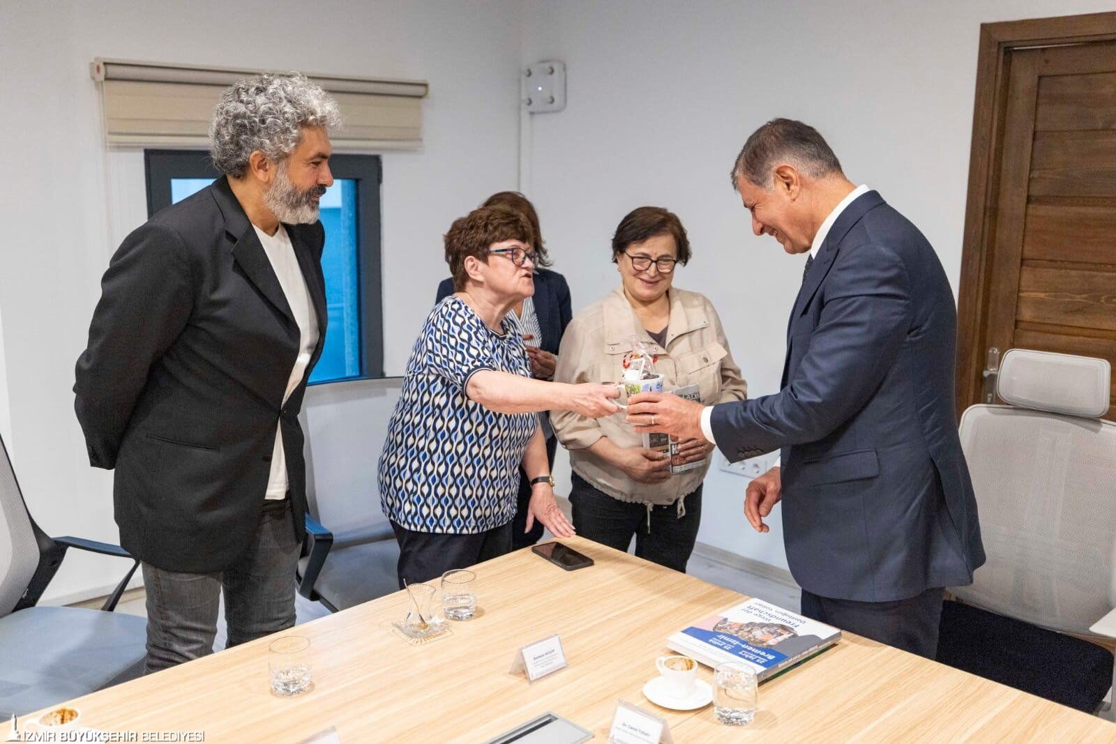 İzmir Ve Bremen Arasında Iş Birliği Güçleniyor Başkan Tugay’dan Gençlik Ve Tanıtım Hamlesi (5)