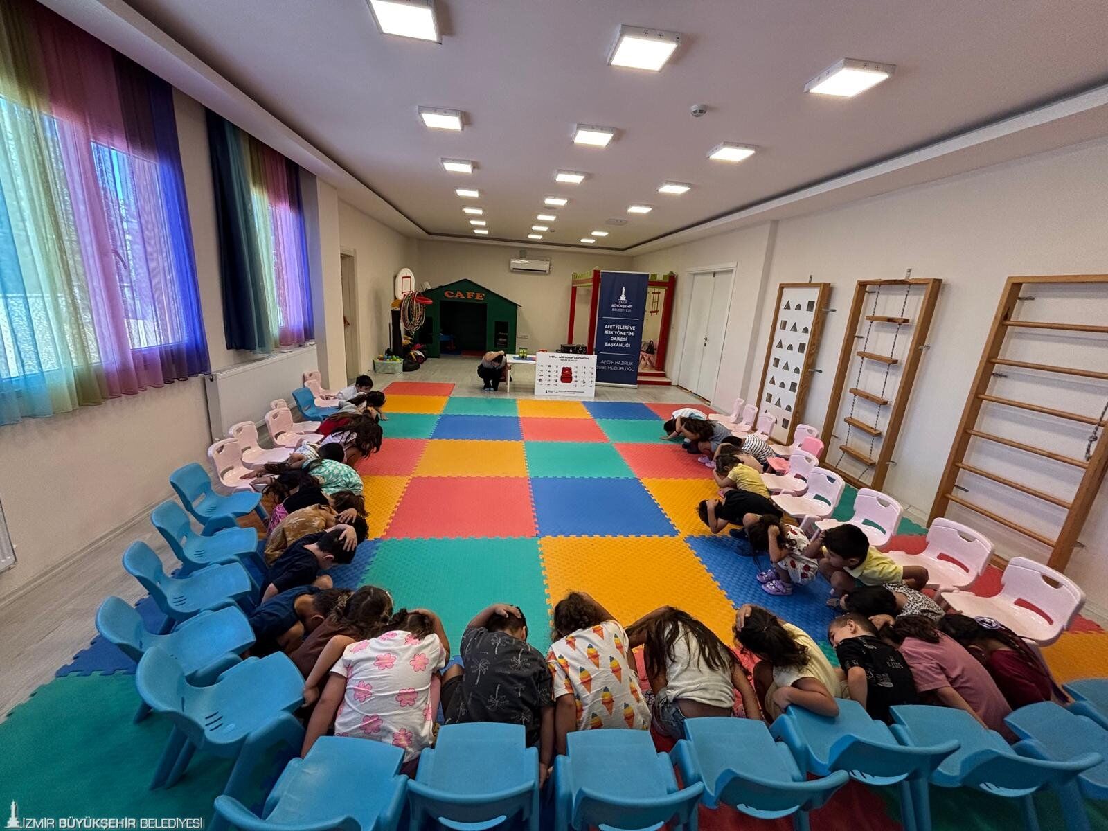 İzmir’de 3 Bin 520 Çocuğa Afet Eğitimi! (3)