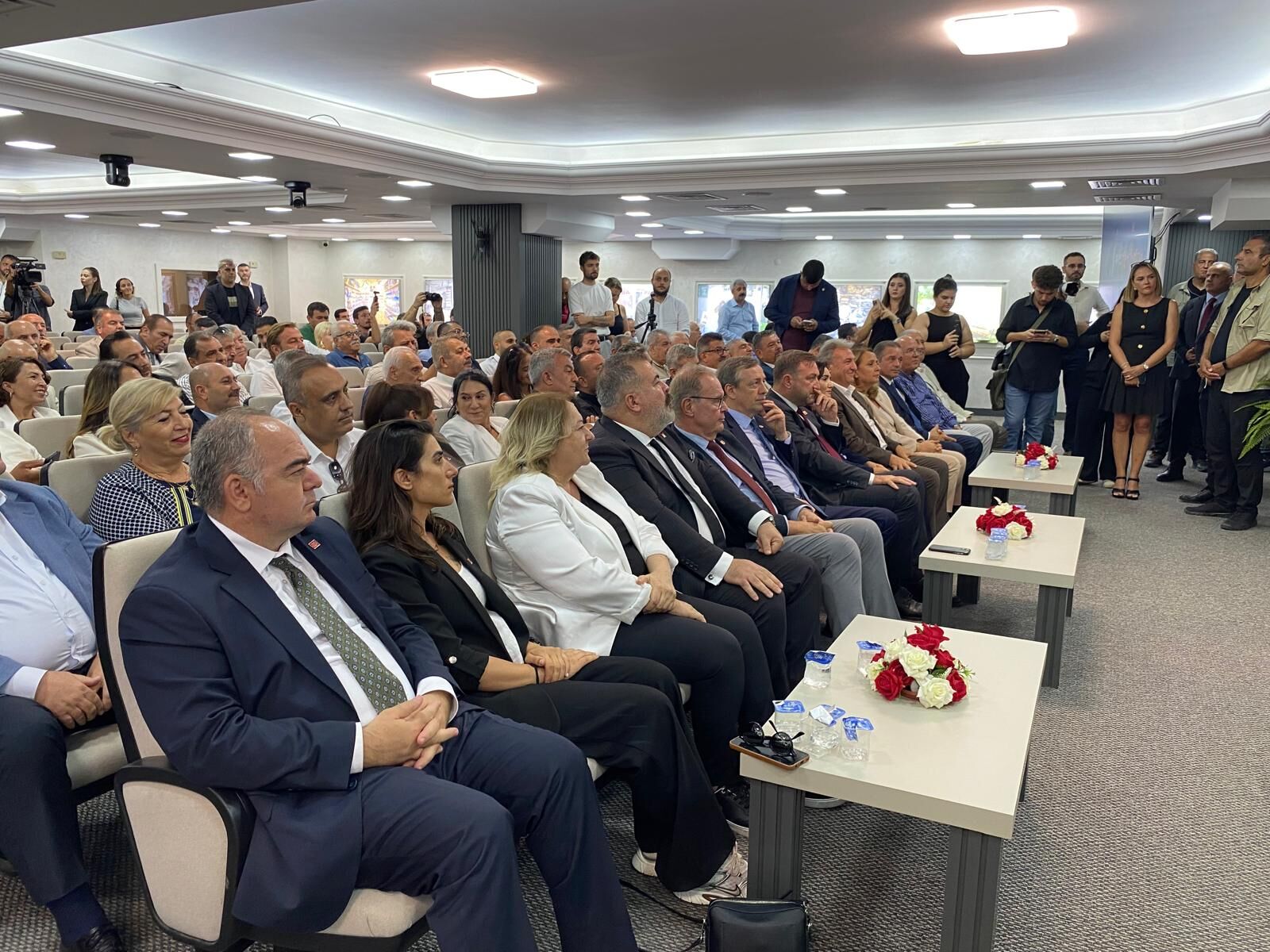 İzmir’de Kılıçdaroğlu Esnaf Teşkilatı Ile Buluştu (1)-1