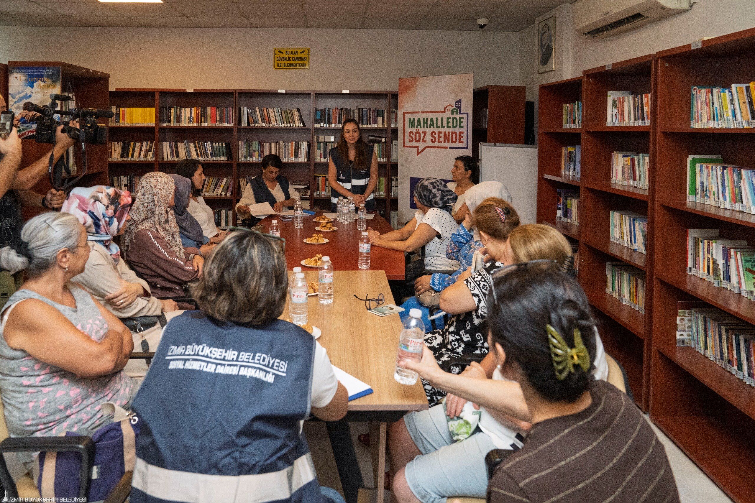 İzmir’de Mahallelerin Sesi Belediyeye Doğrudan Ulaşıyor (2)