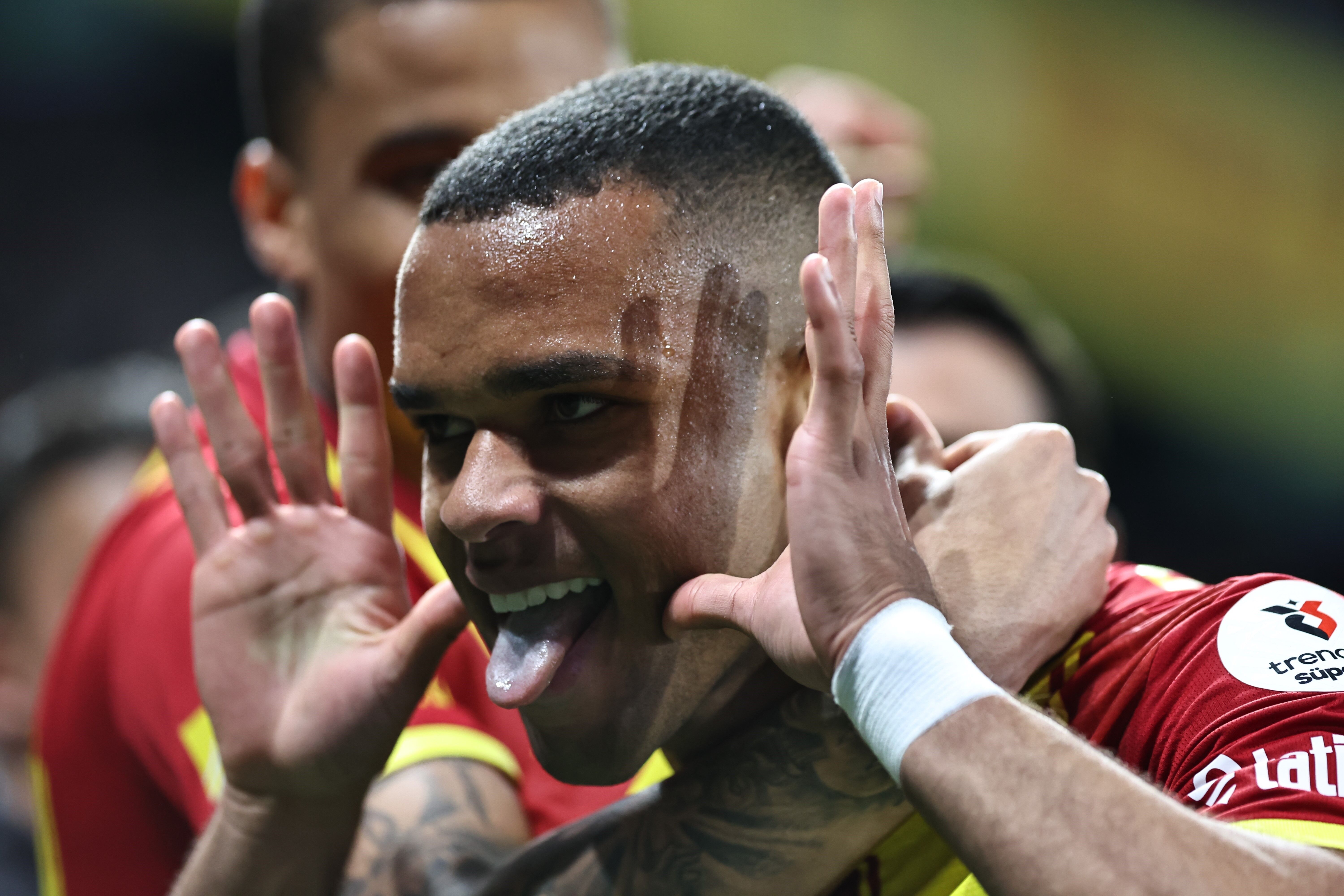 Juan Sorumluluk Aldı Göztepe’nin Gol Yükünü Üstlendi! (3)