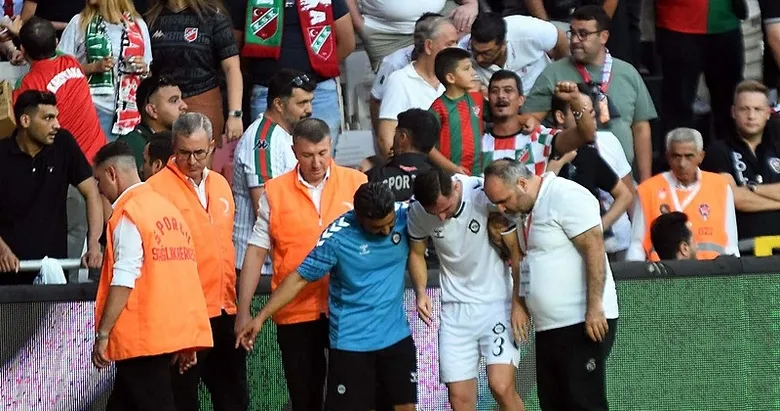 Karşıyaka Maçında Sakatlanan Altaylı İbrahim Kıravi Sezonu Kapattı (2)