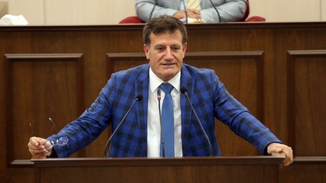 Kktc Ulaştırma Bakanı Erhan Arıklı Kimdir Erhan Arıklı Neden Görevden Alındı1
