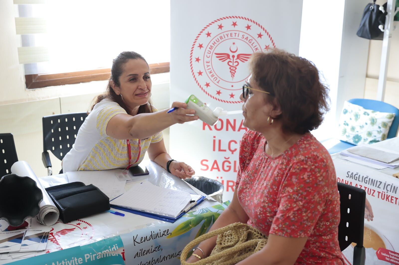 Konak’ta Halk Sağlığı Haftası’na Özel Sağlık Taraması (3)