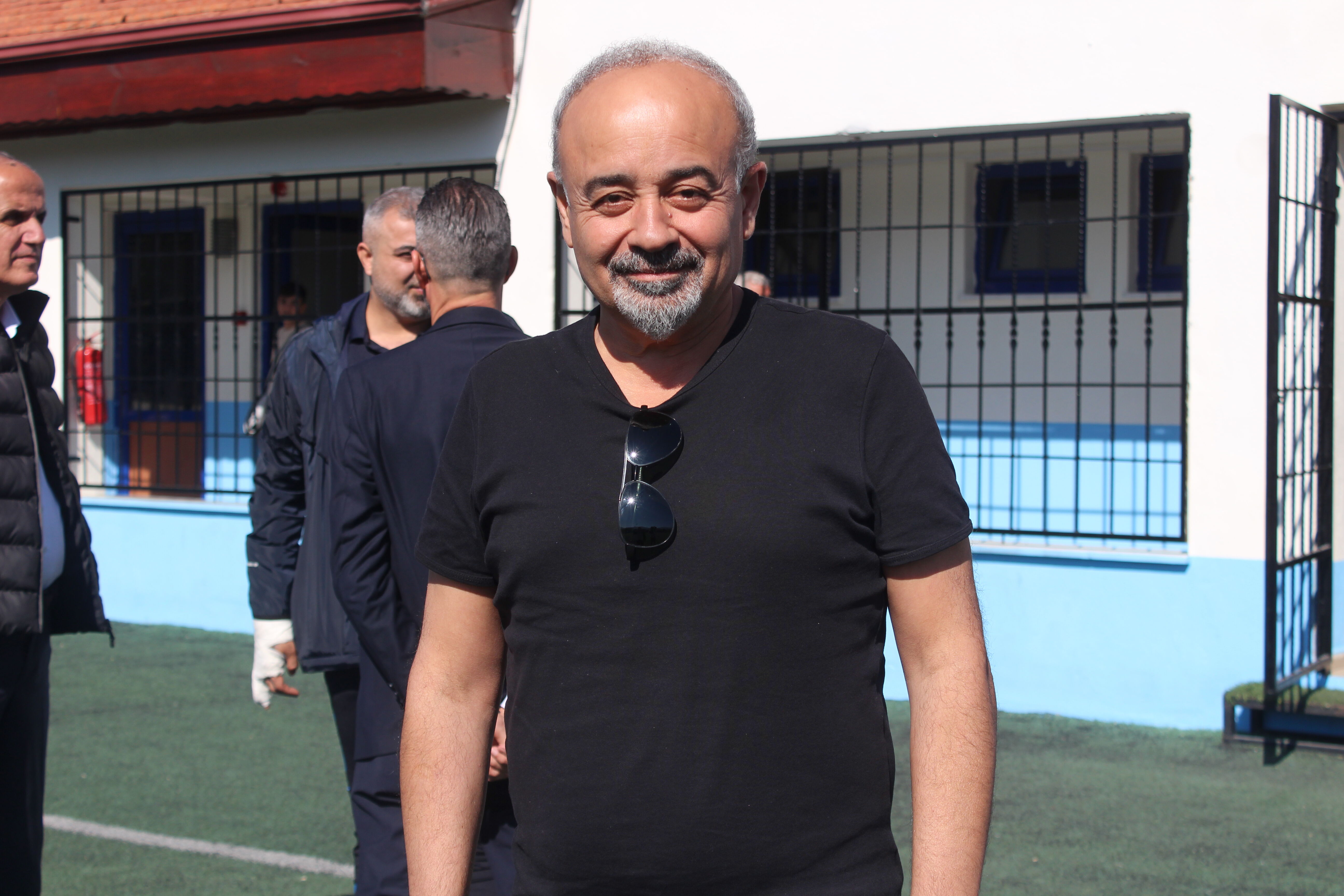 Levent Özel Güvercinler Emin Ellerde (2)