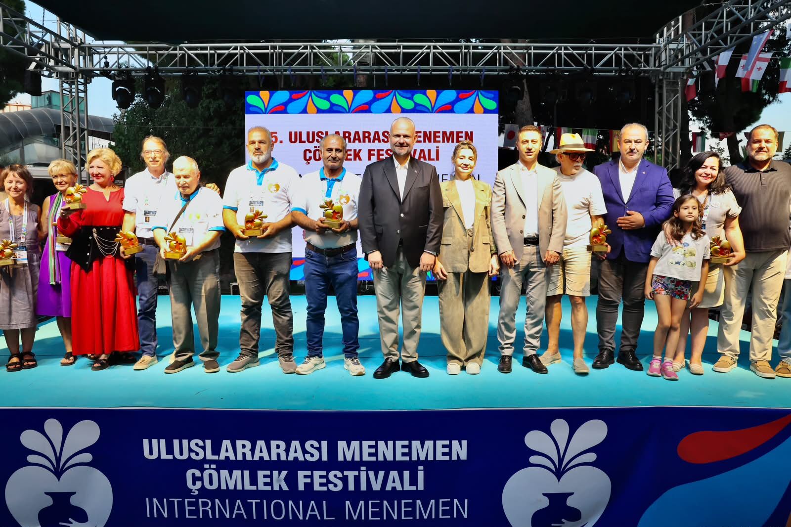 Menemen Çömlek Festivali'nde Ödüller Sahiplerini Buldu! (3)
