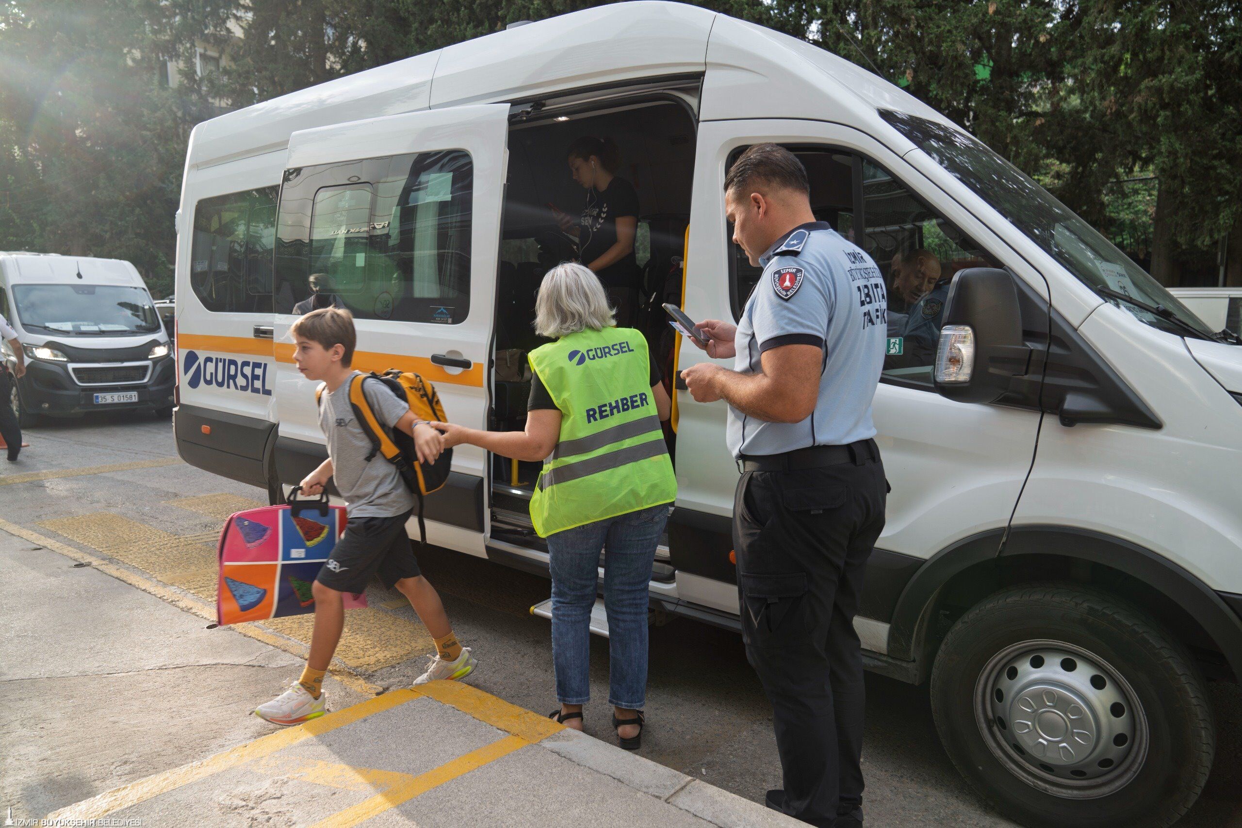 Öğrenci Servisleri Mercek Altında Bin 500 Okul Servisinden 445'Ine Ceza! (4)