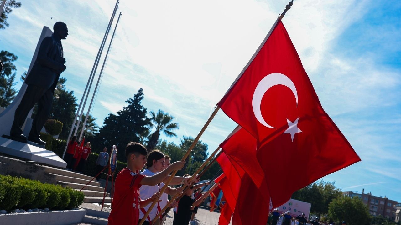 Öğrencilerden Şiir