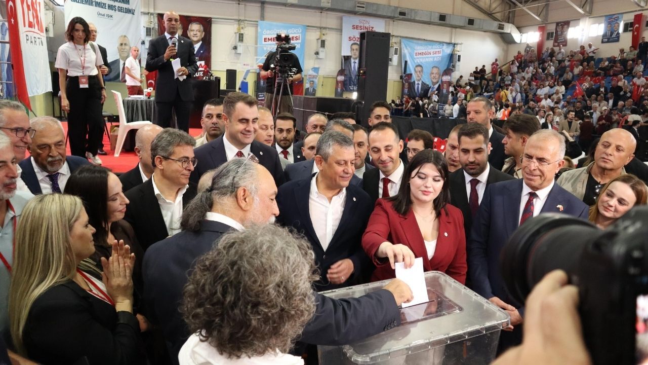 Özgür Özel Ön Seçim Startını İzmir’den Verdi İlk Seçimde Iktidar Yapamazsam Görevi Bırakırım7