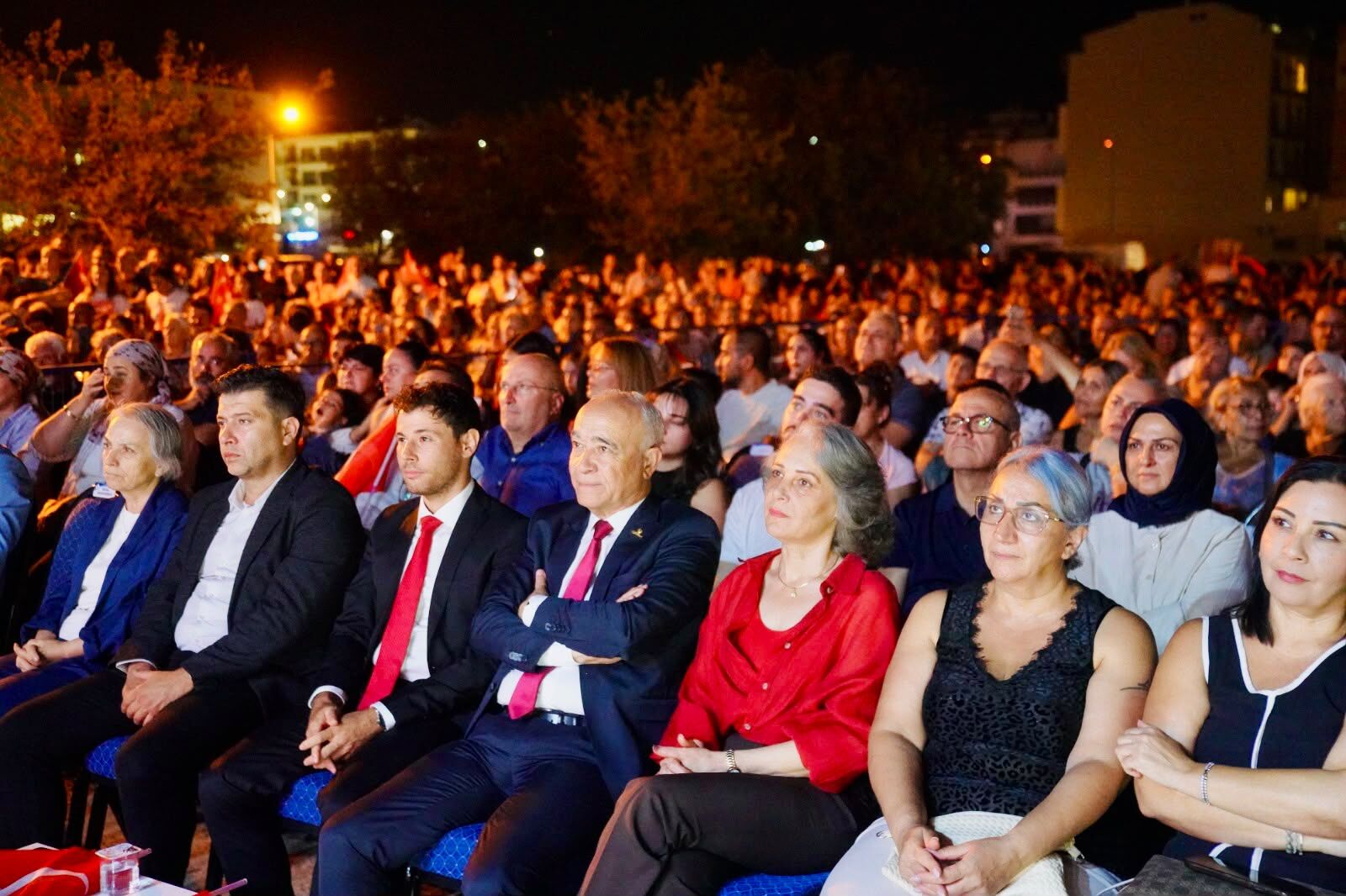 Seferihisar’ın Kurtuluşunun 104. Yılı Coşkuyla Kutlandı (5)