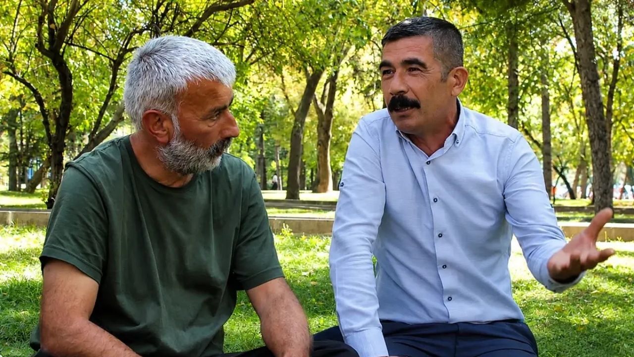 Yıldızlar SSS Holding işçilerinin hak mücadelesinde tutuklanan Bağımsız Maden-İş Örgütlenme Sorumlusu Başaran Aksu, cezaevinde başlattığı açlık grevinin beşinci gününde gönderdiği mesajda “Zenginler rahatsız edilmedikçe geleceğimize çökecekler. Biz büyük çoğunluğuz, milli iradenin ta kendisiyiz” ifadelerini kullandı.