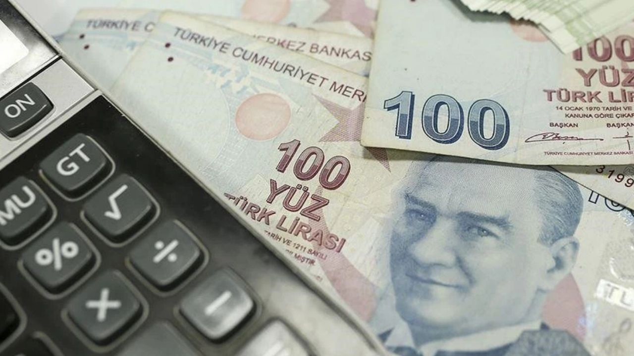 En düşük emekli ve memur maaşı kaç TL olacak? Uluslararası dev banka raporu açıkladı!