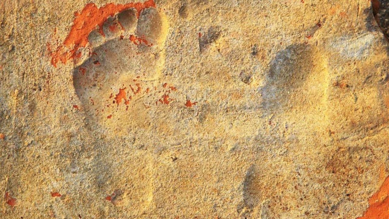 Stratonikeia Antik Kenti'nde bin 900 yıllık çocuk izleri bulundu