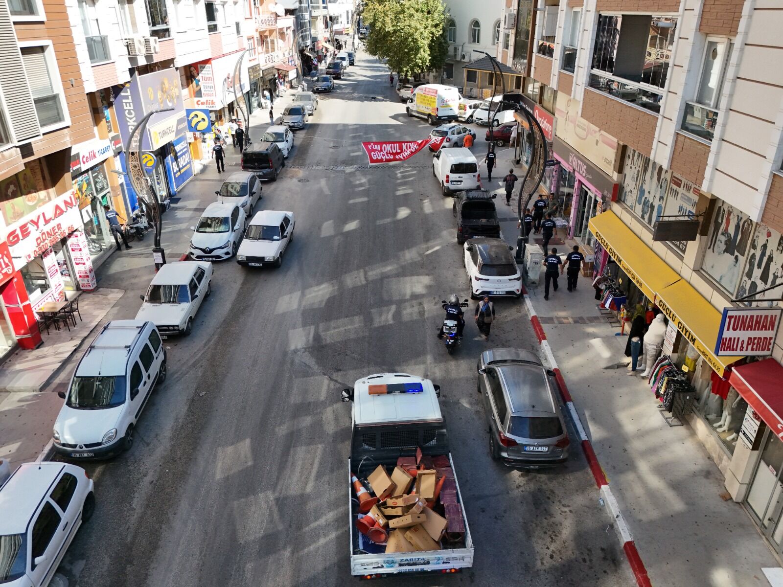 Torbalı'da Kaldırım Işgaline Geçit Yok! (2)